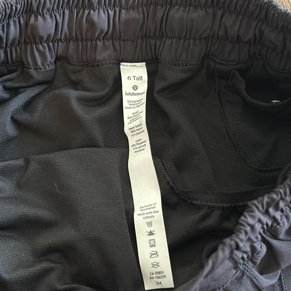 lululemon Athletic Shorts - Picture 4 of 4